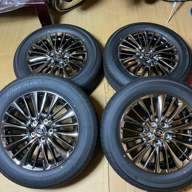 シンプルでおしゃれ アルファード エグゼクティブラウンジ ホイール