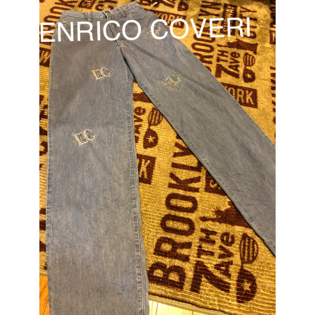 ENRICO COVERI(エンリココベリ)のENRICO COVERI エンリコ コベリ デニム ジーンズ ジーパン レディースのパンツ(デニム/ジーンズ)の商品写真