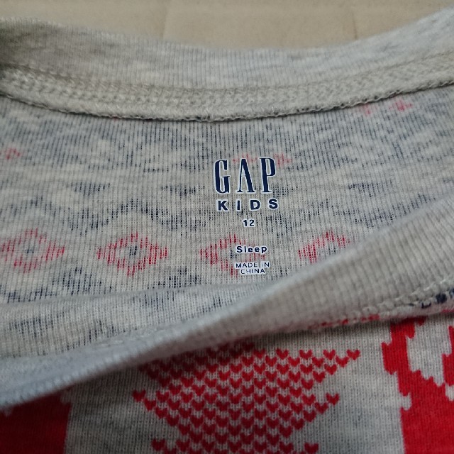 GAP Kids(ギャップキッズ)の【お値下げ！】GAP KIDS パジャマ ノルディック柄 130～140 キッズ/ベビー/マタニティのキッズ服男の子用(90cm~)(パジャマ)の商品写真