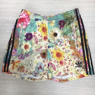 Sサイズ　新品　リダーク　パンツ&H&M 花柄　ショートパンツ