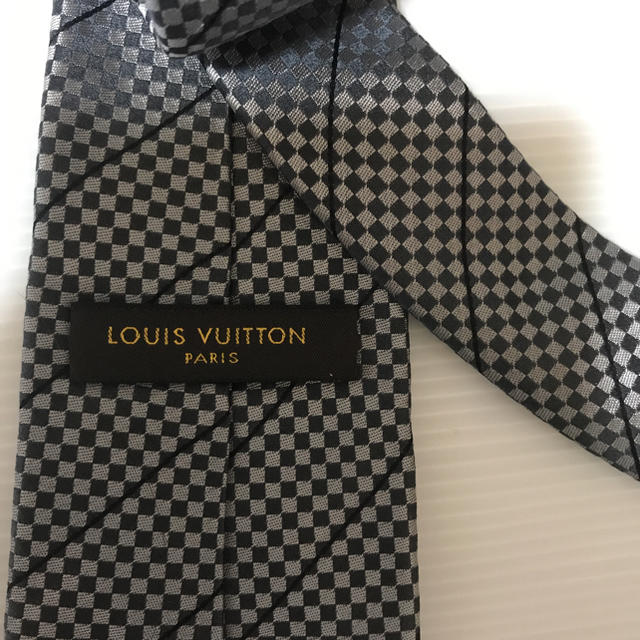 LOUIS VUITTON(ルイヴィトン)の美品ルイヴィトン　ネクタイ メンズのファッション小物(ネクタイ)の商品写真