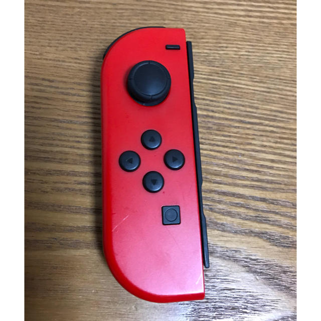 Nintendo Switch(ニンテンドースイッチ)のSwitch Joy-Con スーパーマリオオデッセイ レッド エンタメ/ホビーのゲームソフト/ゲーム機本体(家庭用ゲーム機本体)の商品写真