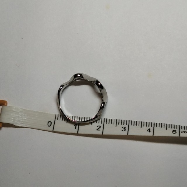 ウェーブ　リング　シルバー レディースのアクセサリー(リング(指輪))の商品写真