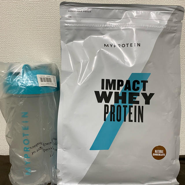 MYPROTEIN(マイプロテイン)のマイプロテイン　1kg ナチュラルチョコレート　シェイカー付き！ 食品/飲料/酒の健康食品(プロテイン)の商品写真