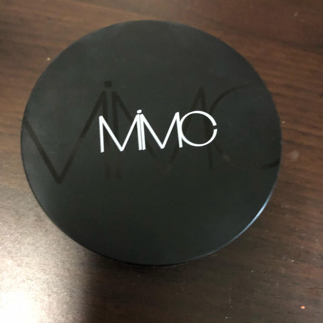 MiMC(エムアイエムシー)のmimc ミネラルリキッドファンデーション　205 ピンクブライト コスメ/美容のベースメイク/化粧品(ファンデーション)の商品写真
