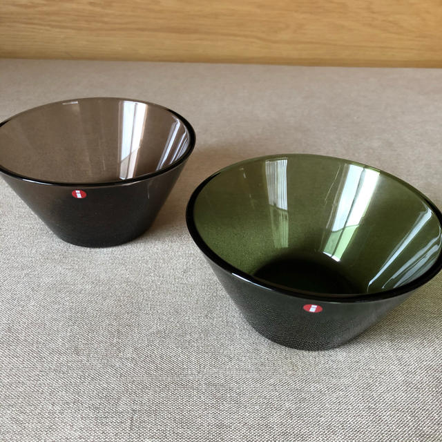 iittala(イッタラ)の新品 カルティオ フォレストグリーン　サンド　ボウル 2個セット イッタラ インテリア/住まい/日用品のキッチン/食器(食器)の商品写真