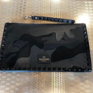 ヴァレンティノガラヴァーニ(valentino garavani)のヴァレンティノ ガラヴァーニ  クラッチバッグ(セカンドバッグ/クラッチバッグ)