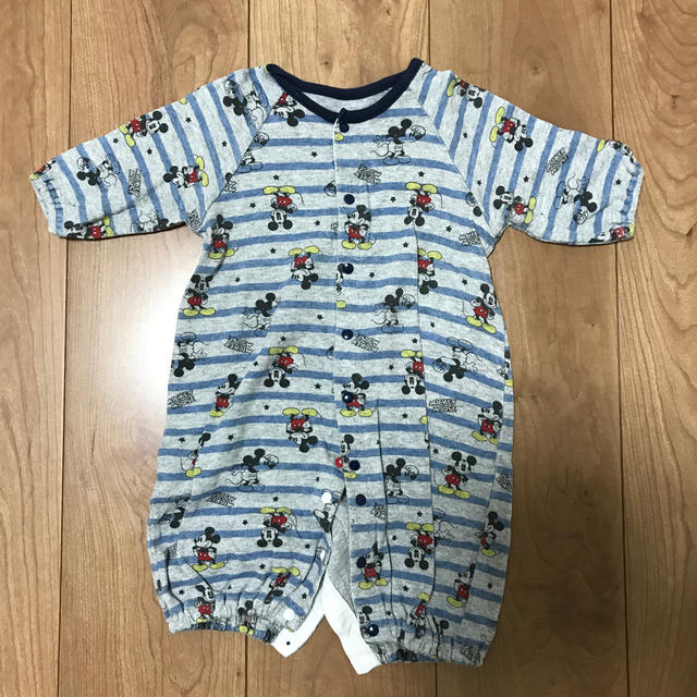 ロンパース　ミッキー　ディズニー　新生児　50〜60 キッズ/ベビー/マタニティのベビー服(~85cm)(ロンパース)の商品写真