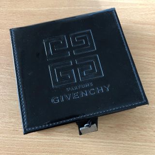 ジバンシィ(GIVENCHY)のGIVENCHY 小物入れ(小物入れ)