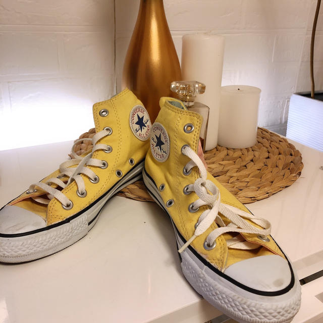 CONVERSE(コンバース)の★コンバース　リボン付きハイカット★ レディースの靴/シューズ(スニーカー)の商品写真