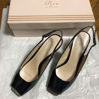 コールハーン(Cole Haan)の再お値下げ‼️ Ｒiz raffinee エナメルオープントゥーサンダル　お箱付(サンダル)