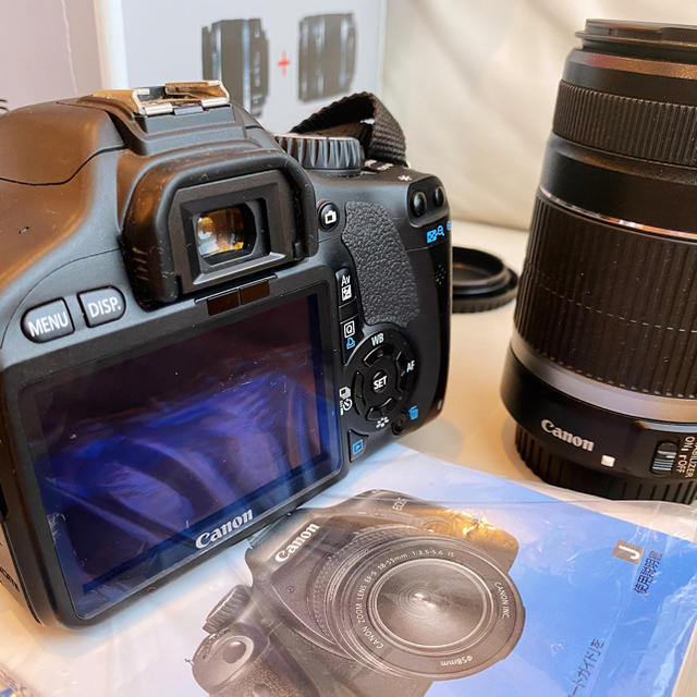 【半額】  Kit IS 18-135 EF-S セット‼️ X4 Kiss Canon デジタルカメラ