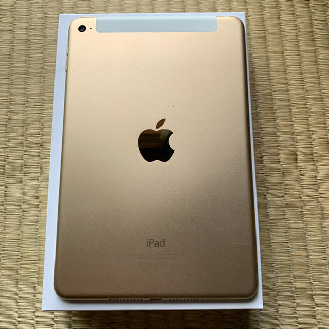 iPad(アイパッド)のiPad mini4 ゴールド　32GB スマホ/家電/カメラのPC/タブレット(タブレット)の商品写真