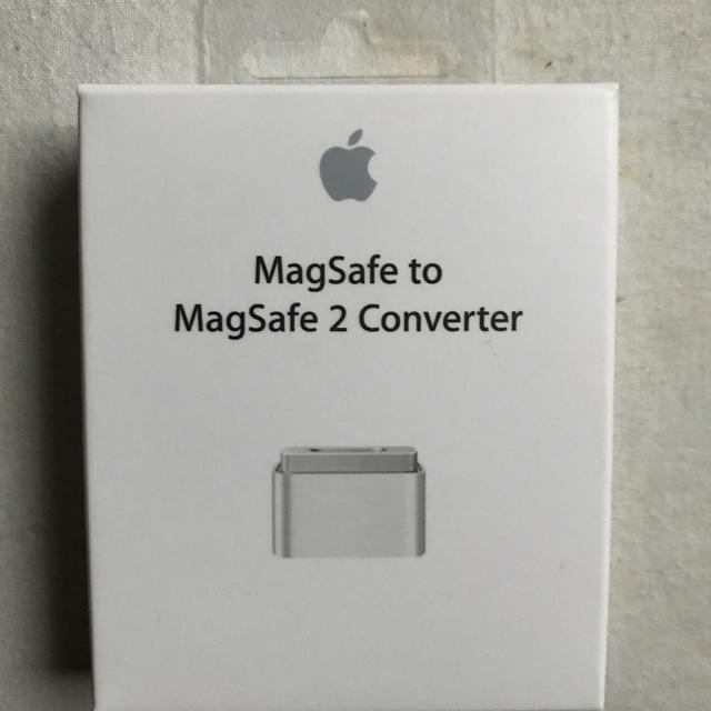 Apple(アップル)のMagSafeーMagSafe2 コンバーター　新品未開封 スマホ/家電/カメラのPC/タブレット(PCパーツ)の商品写真