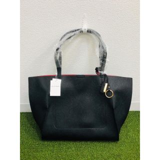 アズールバイマウジー(AZUL by moussy)の新品 AZUL ブラック×レッド 強烈可愛い キレイめトートバッグ オフィス(トートバッグ)