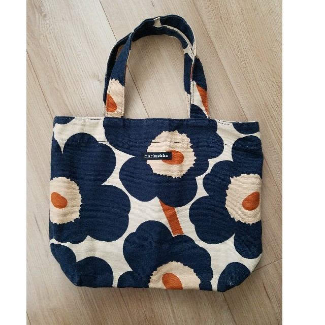 マリメッコ　marimekko　ハンドバッグ　ウニッコ　限定カラー