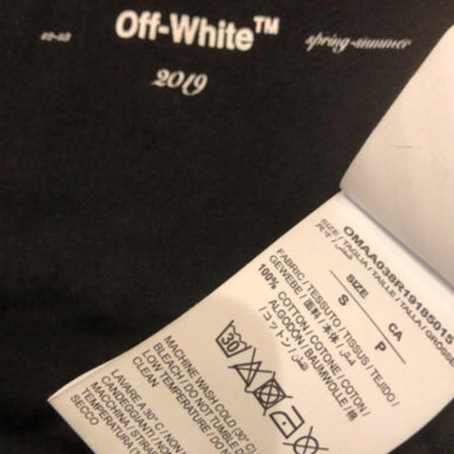 本物 off-white tシャツ ❤️ ショートパンツ パーカー スニーカー