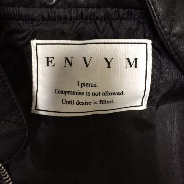 ENVYM(アンビー)の取り置き プロフ必読様 レディースのジャケット/アウター(ブルゾン)の商品写真