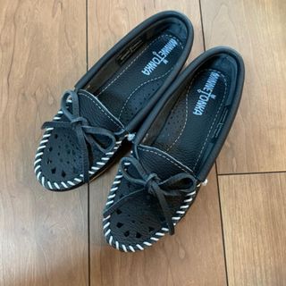 ミネトンカ(Minnetonka)のMINNETONKA シューズ(ローファー/革靴)