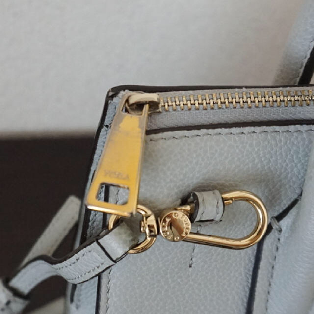 Furla(フルラ)のFURLA サッチェルバッグショルダーバッグPIN sサイズ レディースのバッグ(ハンドバッグ)の商品写真