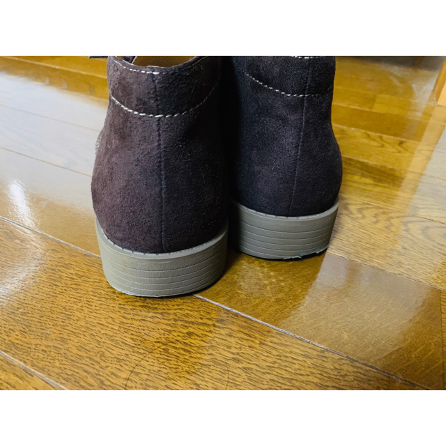 美品(試し履き程度) 25.5cm スウェード靴 メンズの靴/シューズ(ブーツ)の商品写真