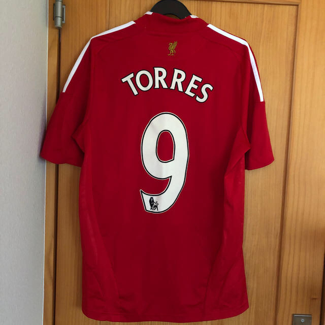 adidas(アディダス)のあちゅ様　専用　サッカーウェア　アディダス　LIVERPOOL TORRES スポーツ/アウトドアのサッカー/フットサル(ウェア)の商品写真