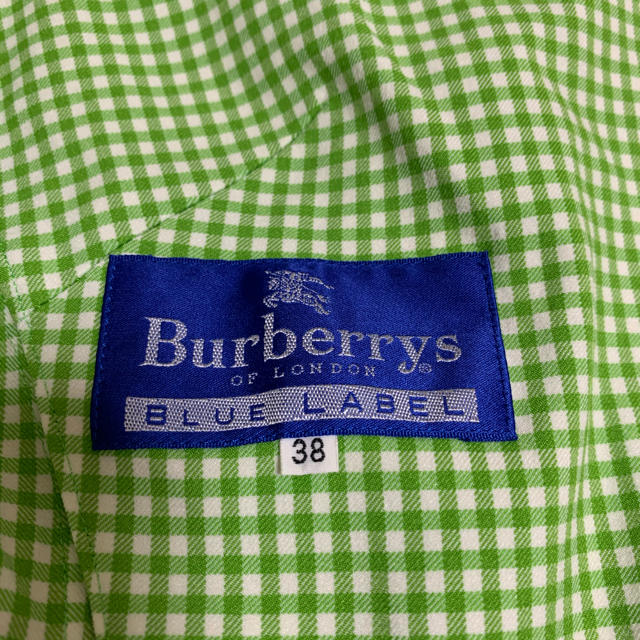 BURBERRY BLUE LABEL(バーバリーブルーレーベル)のバーバリーブルーレーベル　チェック柄　ジャケット　未使用 レディースのジャケット/アウター(ナイロンジャケット)の商品写真