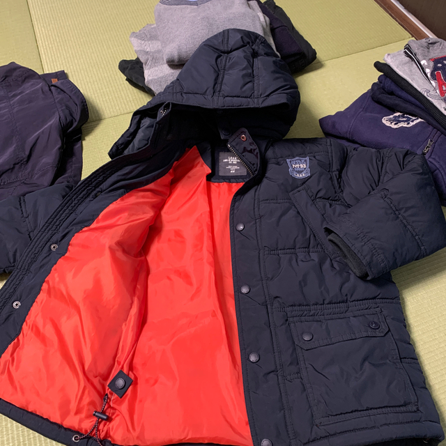 TOMMY HILFIGER(トミーヒルフィガー)のラルフローレン トミーヒルフィガー 等冬物 アウター 130 美品 キッズ/ベビー/マタニティのキッズ服男の子用(90cm~)(ニット)の商品写真