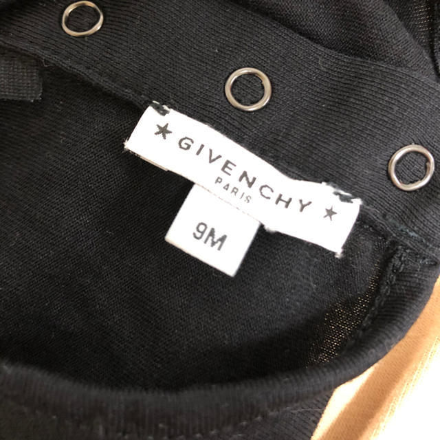 GIVENCHY(ジバンシィ)のgivenchy トップス　ロンT キッズ/ベビー/マタニティのベビー服(~85cm)(シャツ/カットソー)の商品写真