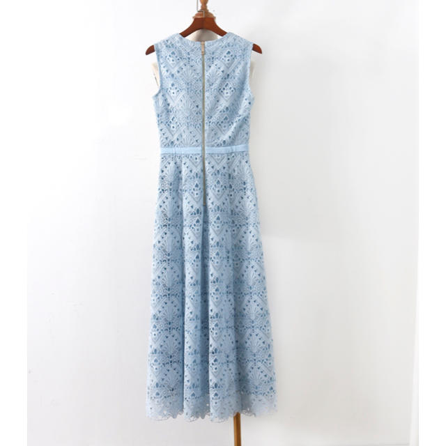 ❤️ ☆【新作】Ted Baker 青ワンピース 新品 2色 ❤️ ☆【新作】Ted Baker 青ワンピース 新品 2色