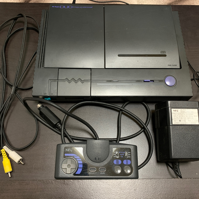 NEC(エヌイーシー)のpcエンジン DUO可動品 エンタメ/ホビーのゲームソフト/ゲーム機本体(家庭用ゲーム機本体)の商品写真