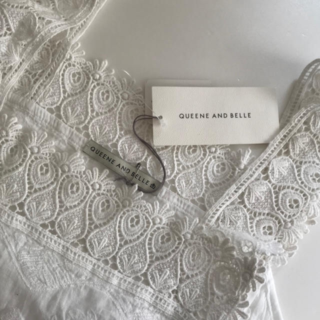 Isabel Marant(イザベルマラン)の【m様専用】QUEENE AND BELLE レーストップス レディースのトップス(カットソー(半袖/袖なし))の商品写真