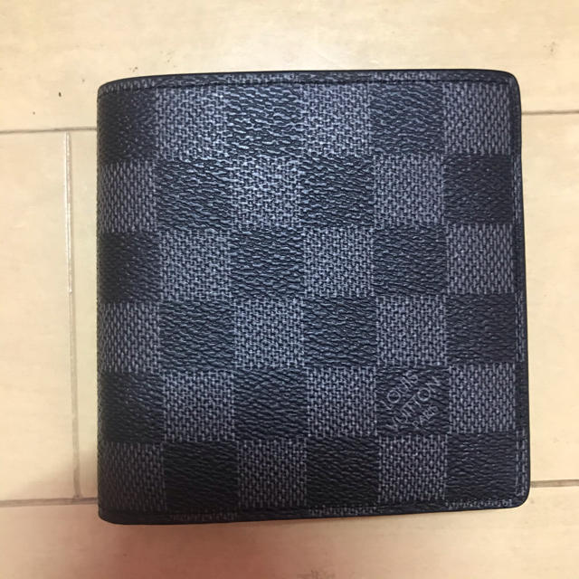 LOUIS VUITTON 風