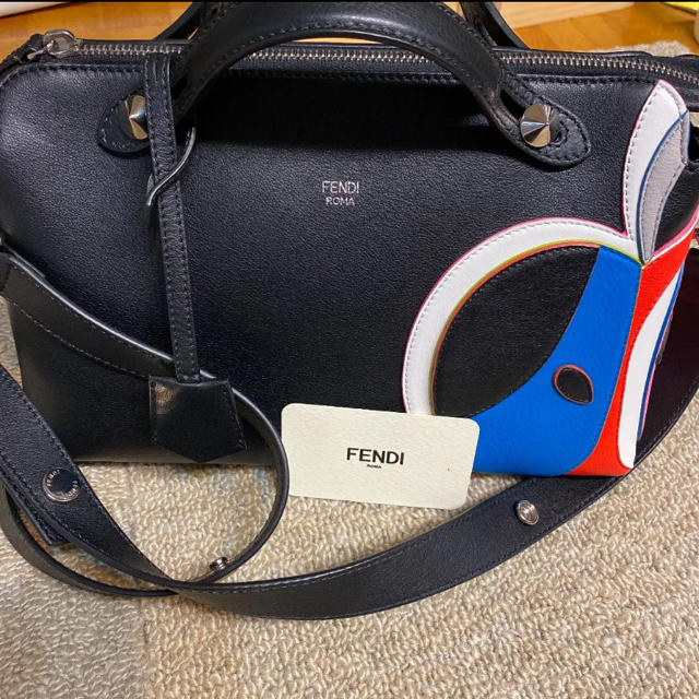 FENDI(フェンディ)のFENDI バイザウェイ 限定品 レディースのバッグ(ショルダーバッグ)の商品写真