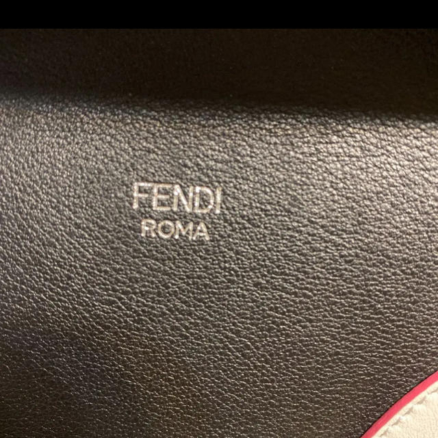 FENDI(フェンディ)のFENDI バイザウェイ 限定品 レディースのバッグ(ショルダーバッグ)の商品写真