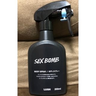 ラッシュ(LUSH)のLUSH セクシー・ダイナマイト　ボディスプレー(香水(女性用))