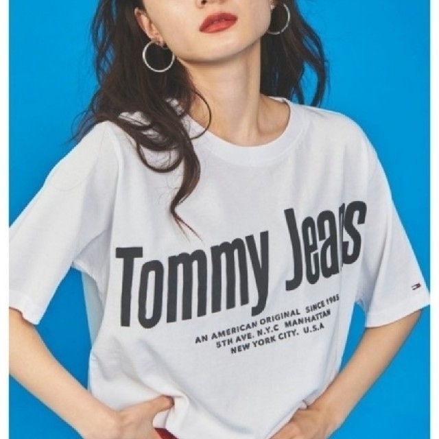 TOMMY HILFIGER(トミーヒルフィガー)の最終値下げ！TOMMY JEANS Tシャツ レディースのトップス(Tシャツ(半袖/袖なし))の商品写真