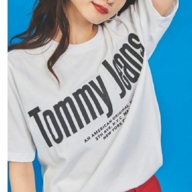 TOMMY HILFIGER(トミーヒルフィガー)の最終値下げ！TOMMY JEANS Tシャツ レディースのトップス(Tシャツ(半袖/袖なし))の商品写真