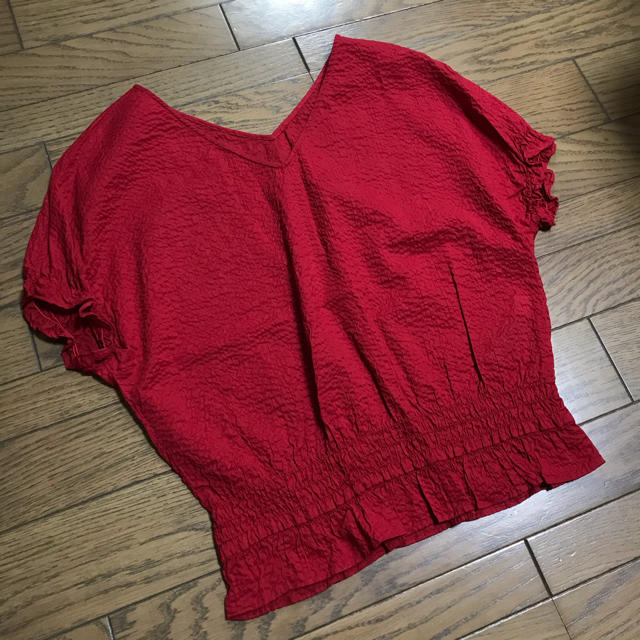 イエナ ウェーブシャーリングパフブラウス 赤レッド レトロクラシック シャツ+ブラウス(半袖+袖なし)