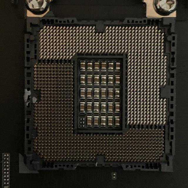 CPU Intel Core i7 8700K LGA1151 セットの通販 by Spirit's shop｜ラクマ 最新作格安