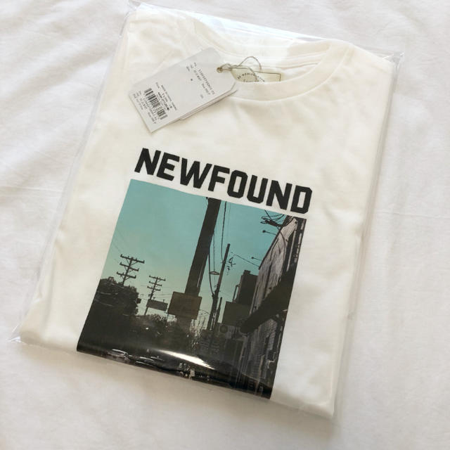 Ungrid(アングリッド)の今季 新品 フォトプリントTee レディースのトップス(Tシャツ(半袖/袖なし))の商品写真