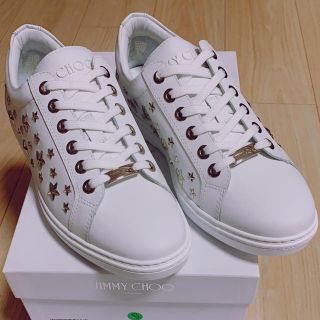 ジミーチュウ(JIMMY CHOO)の新品！ジミーチュウ　JIMMY CHOO スタースタッズスニーカー CASH(スニーカー)