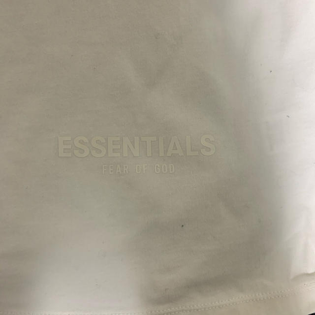 FEAR OF GOD(フィアオブゴッド)のESSENTIALS リフレクター ロンＴ メンズのトップス(Tシャツ/カットソー(七分/長袖))の商品写真