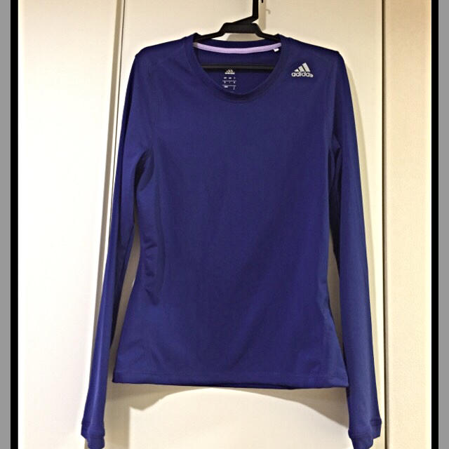 adidas(アディダス)のadidas スポーツウェア レディースのトップス(Tシャツ(長袖/七分))の商品写真