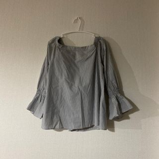 スローブイエナ(SLOBE IENA)のSLOBE IENA 美品 2way ブラウス オフショルダー(シャツ/ブラウス(長袖/七分))