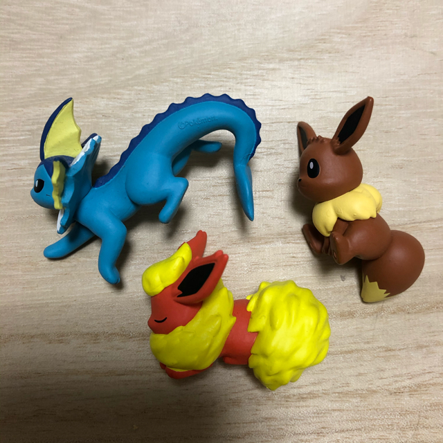 ポケモン ブイズ フィギュアセット イーブイ シャワーズ ブースター ブラッキーの通販 By For Alice ポケモンならラクマ