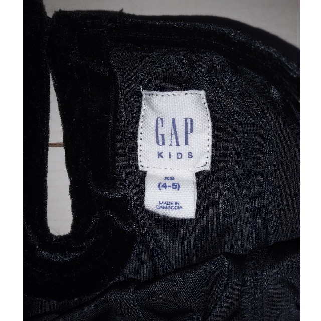 GAP Kids(ギャップキッズ)のGAP KIDS ギャップ キッズ ワンピース 110cm サテン生地 キッズ/ベビー/マタニティのキッズ服女の子用(90cm~)(ワンピース)の商品写真