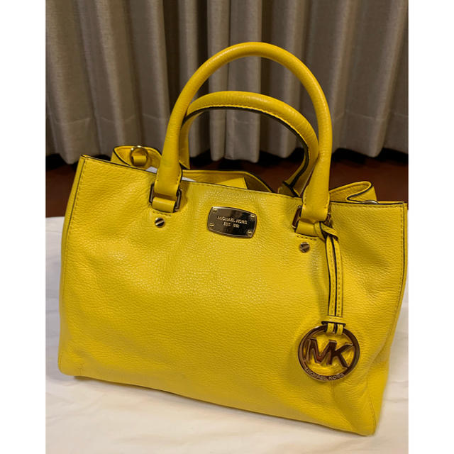 Michael Kors(マイケルコース)のMichael Kors ハンドバッグ　イエロー レディースのバッグ(ハンドバッグ)の商品写真