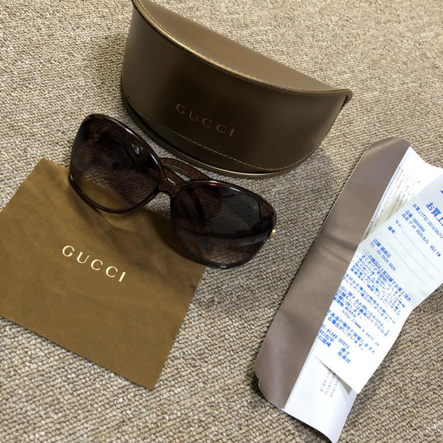 Gucci(グッチ)のGUCCI サングラス　ブラウン　グッチ レディースのファッション小物(サングラス/メガネ)の商品写真