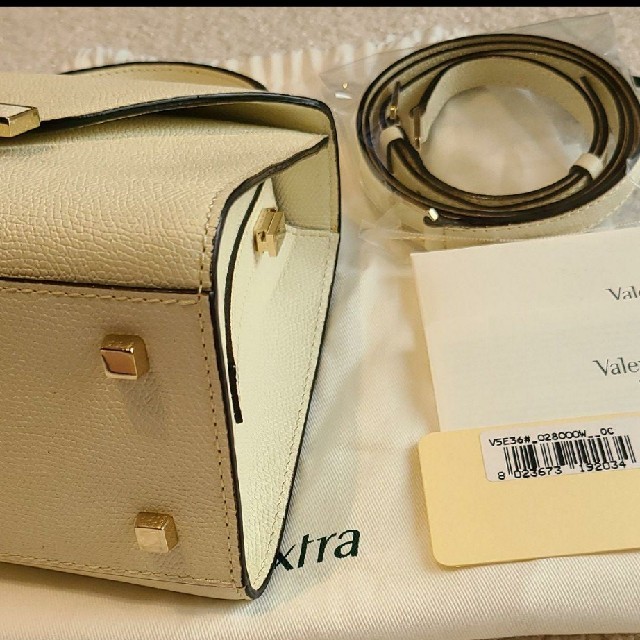 Valextra(ヴァレクストラ)の【美品】Valextra　ミニ イジィデ レディースのバッグ(ハンドバッグ)の商品写真